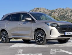 DFSK E5 (1)