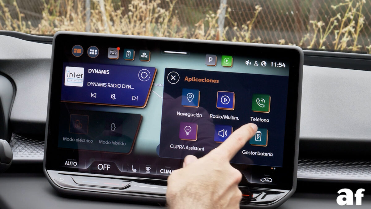 Personalización de accesos rápidos en el sistema multimedia Cupra