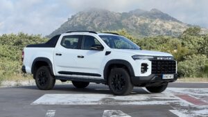 Probamos el Maxus T60 Max, la pick-up china que le puede complicar la vida al Hilux, Ranger y compañía