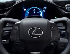 Lexus RZ