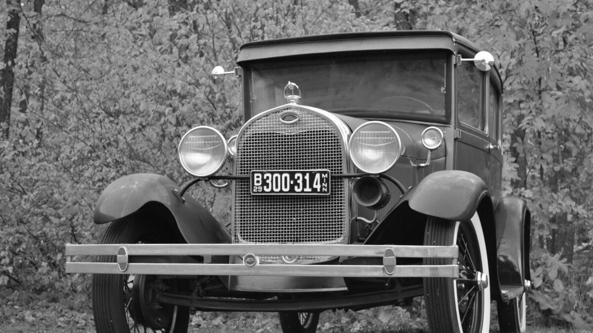 ford_model_a_tudor_sedan_22