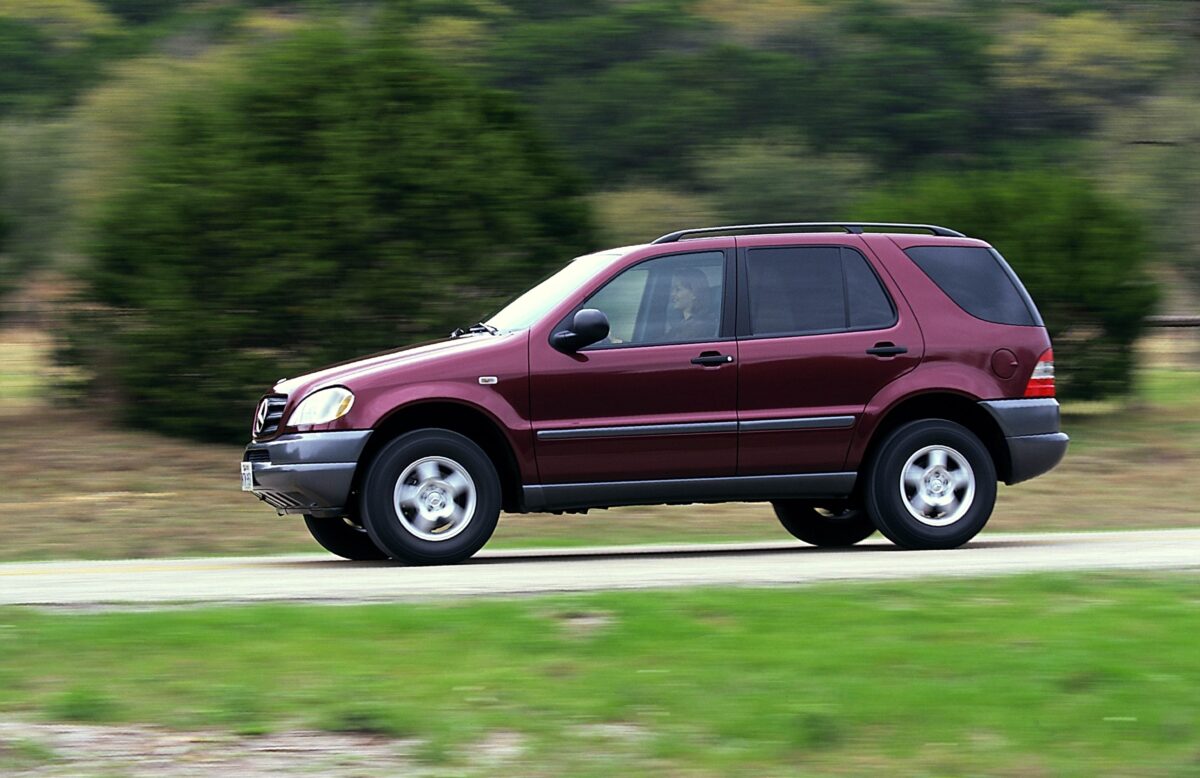 Mercedes-Benz M-Klasse, Baureihe 163. Mercedes-Benz M-Klasse, Baureihe 163.