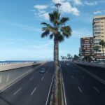 España, en el vagón de cola de coches viejos en Europa