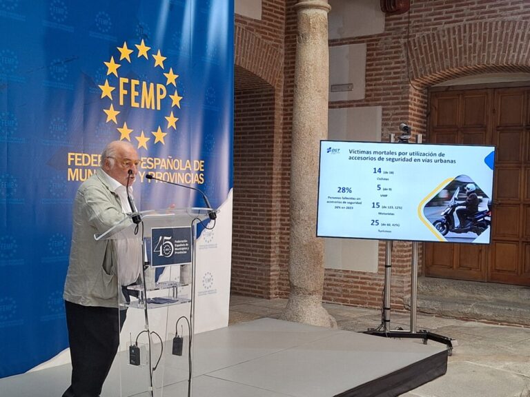 Pere Navarro presentación accidentes urbanos 2025