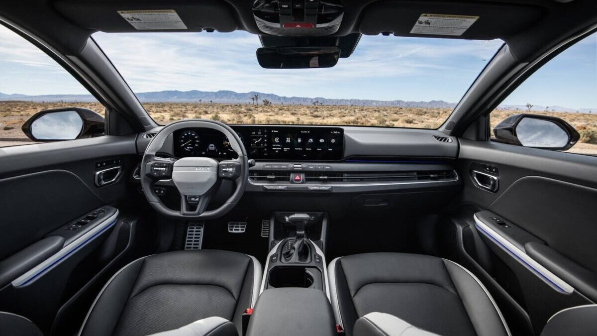 23139 2026 K4 Hatchback