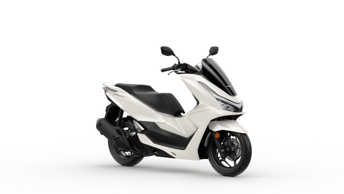 25YM Honda PCX125