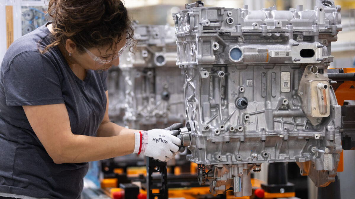 Motor 1.6 HEV de Stellantis