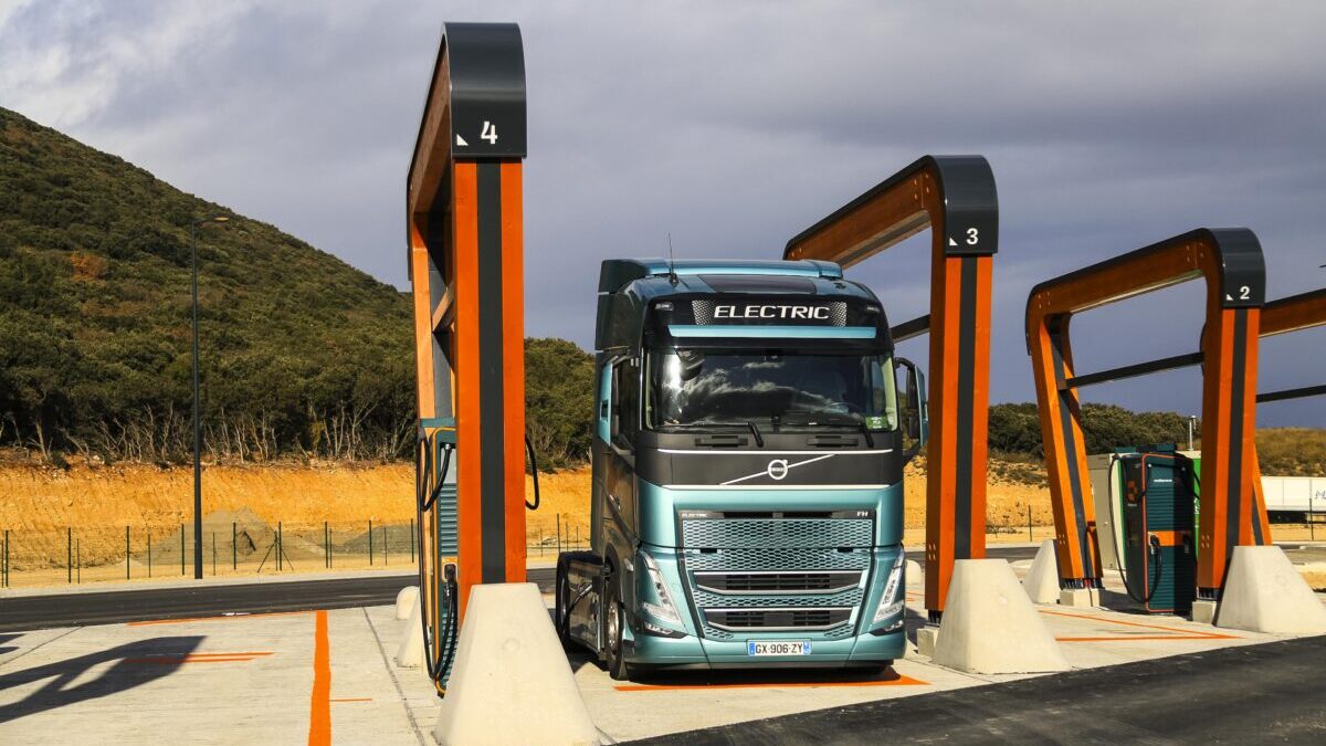 Hipercargadores para camiones en Francia