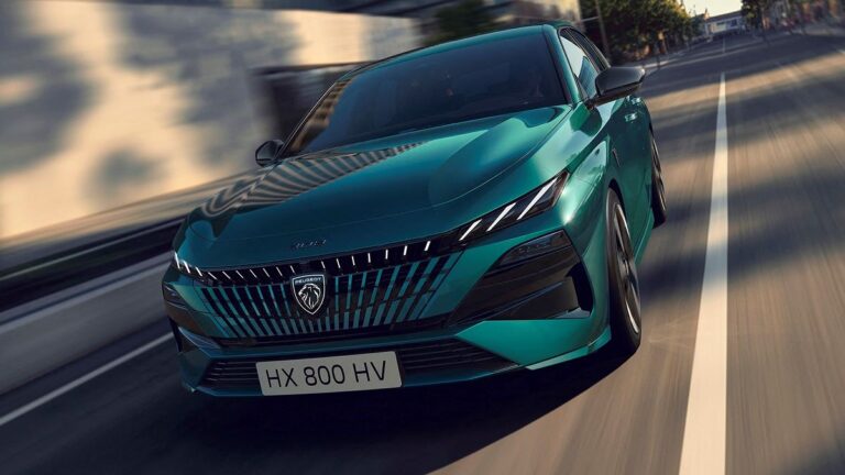 PEUGEOT E308 2508STYP 210 FR