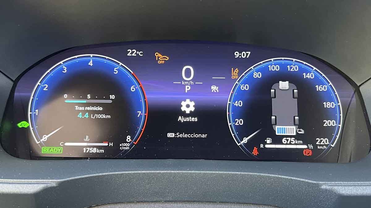 Toyota-Yaris-130H-Premiere-Edition-24