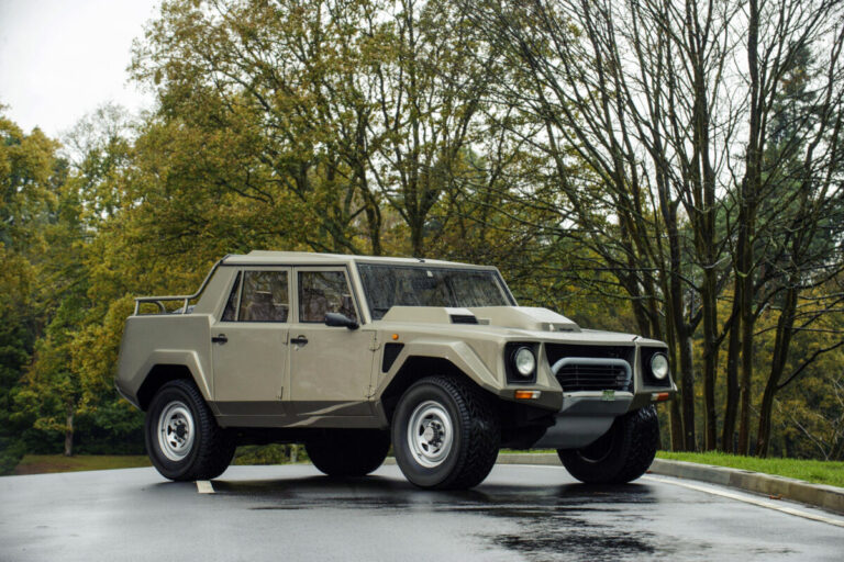 lamborghini lm002 5