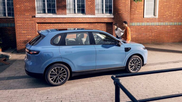 B10LifestyleExterior3