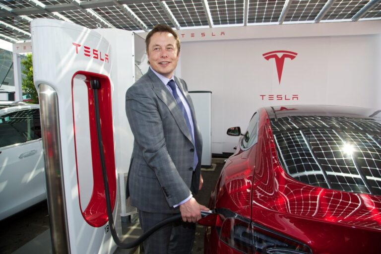 News   Tesla Motors Model S UK Launch