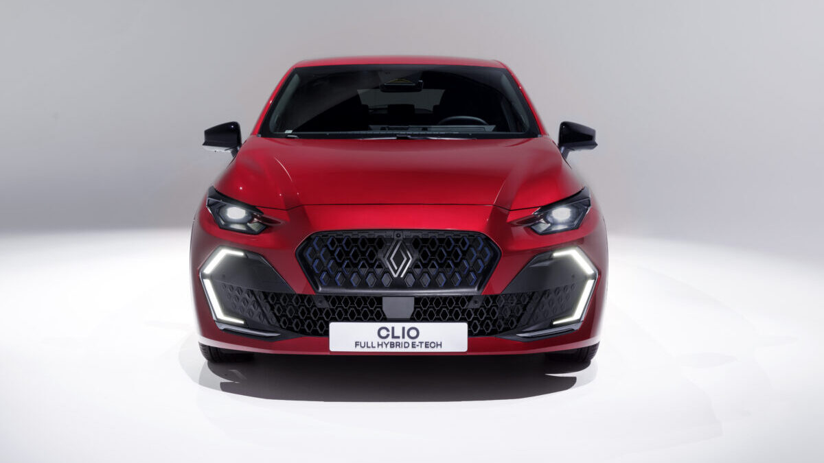 Renault Clio Esprit Alpine Rouge Absolu Photos Renault Clio Esprit Alpine Rouge Absolu Photos