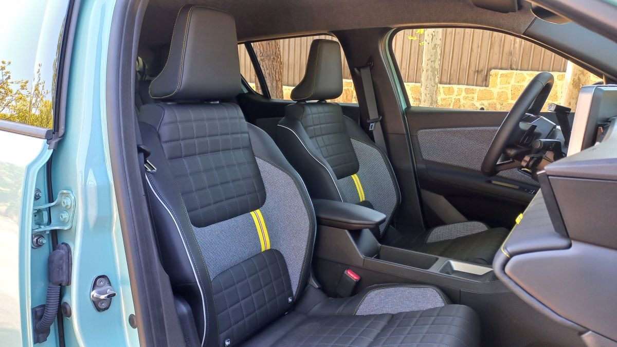 Renault 4 E Tech (4)