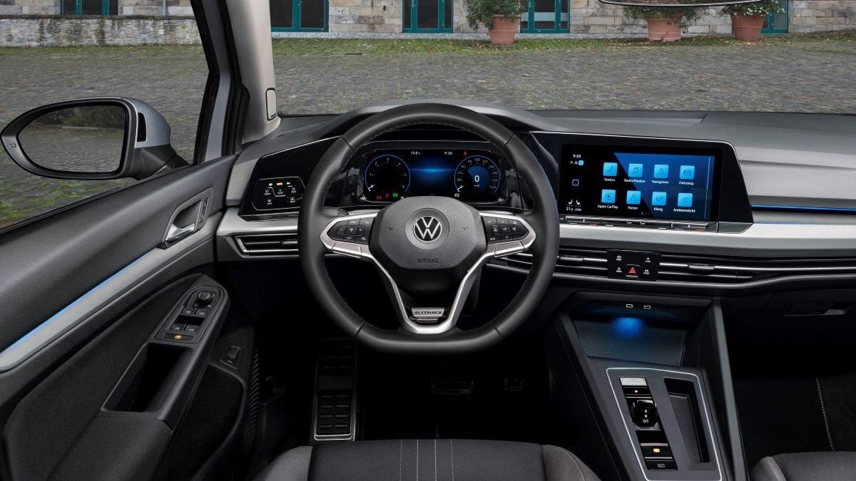 volkswagen golf alltrack 469