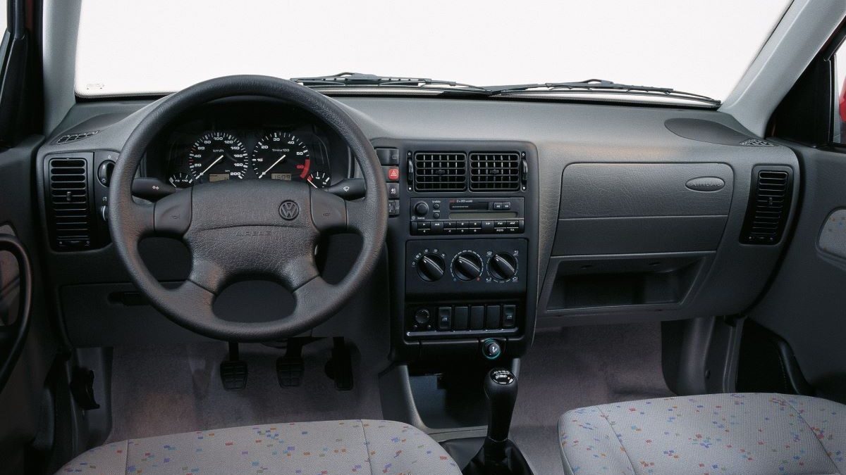 volkswagen polo variant 76