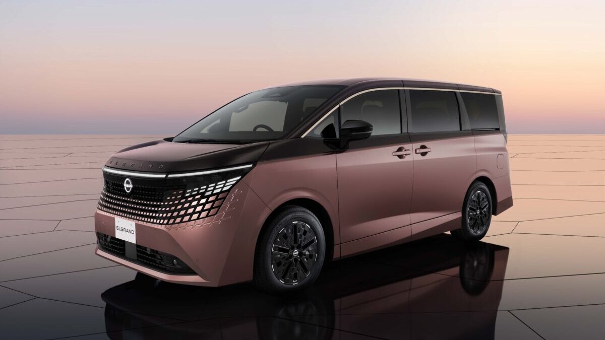 251029 01 Elgrand 01