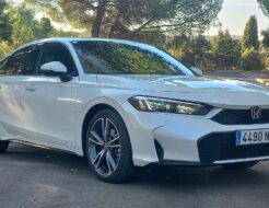 Honda Civic 2025 (4)