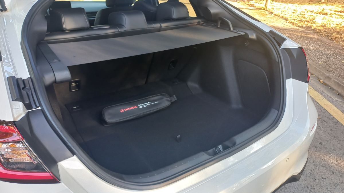 Honda Civic 2025 (5) Honda Civic 2025 (5)