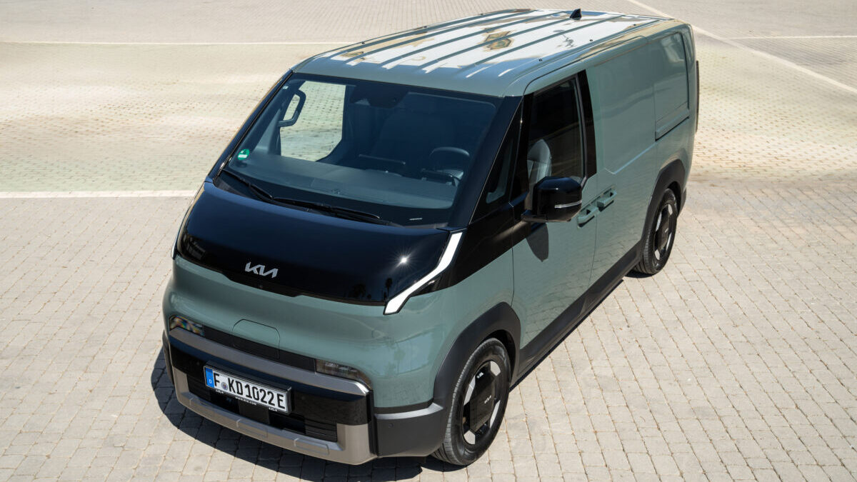Kia PV5 Cargo 'Plus' 71.2kWh 