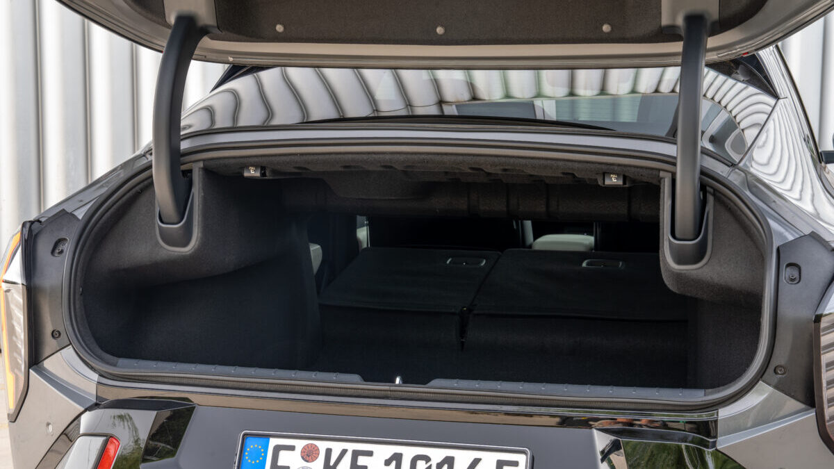 Maletero Kia Ev4 Fastback. Más litros, menos practicidad que el Hatchback