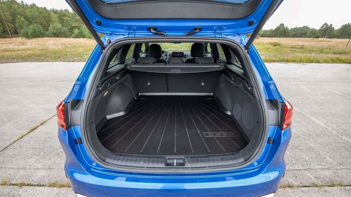 kia ceed gt line sportswagon 83