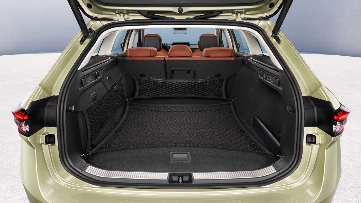 skoda superb combi 166