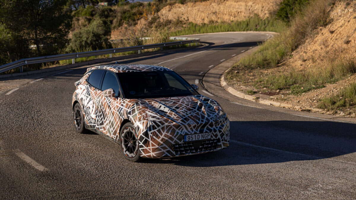 16 CUPRA Raval Dynamic