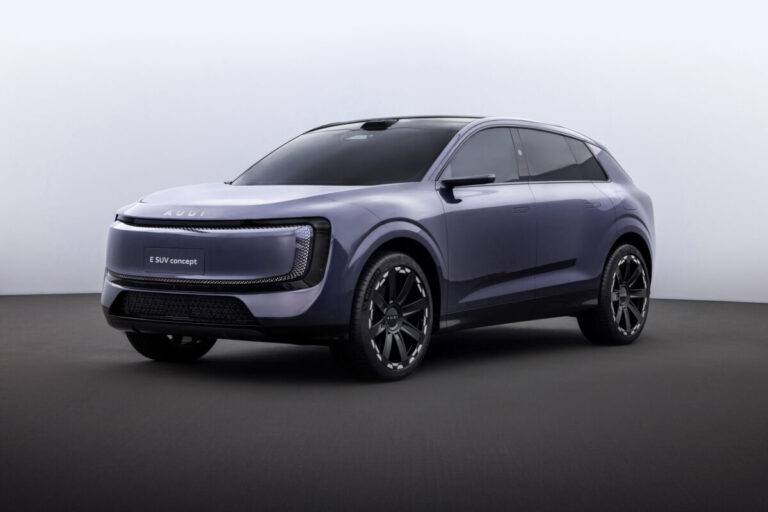 AUDI E SUV concept