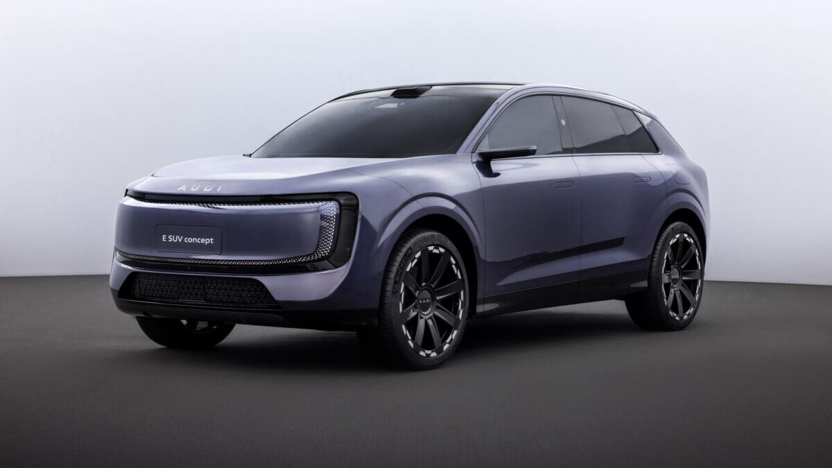 AUDI E SUV concept