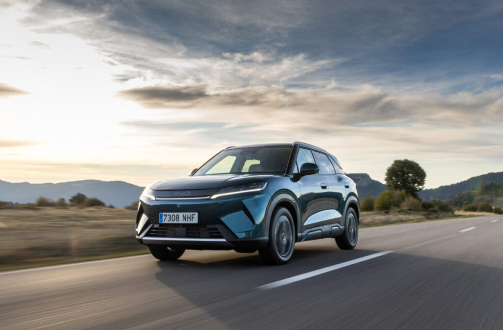 BYD ATTO 2 DM i Dinámico