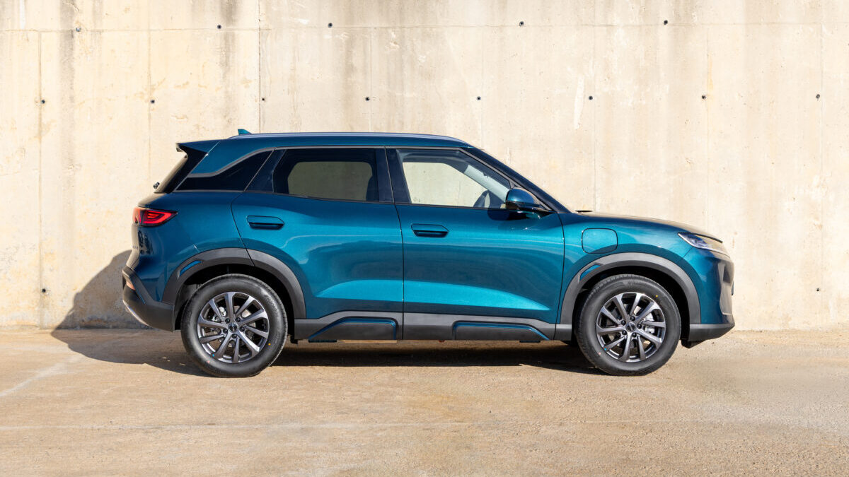 ATTO 2 DM, el SUV híbrido que promete máxima utonomía a bajo precio