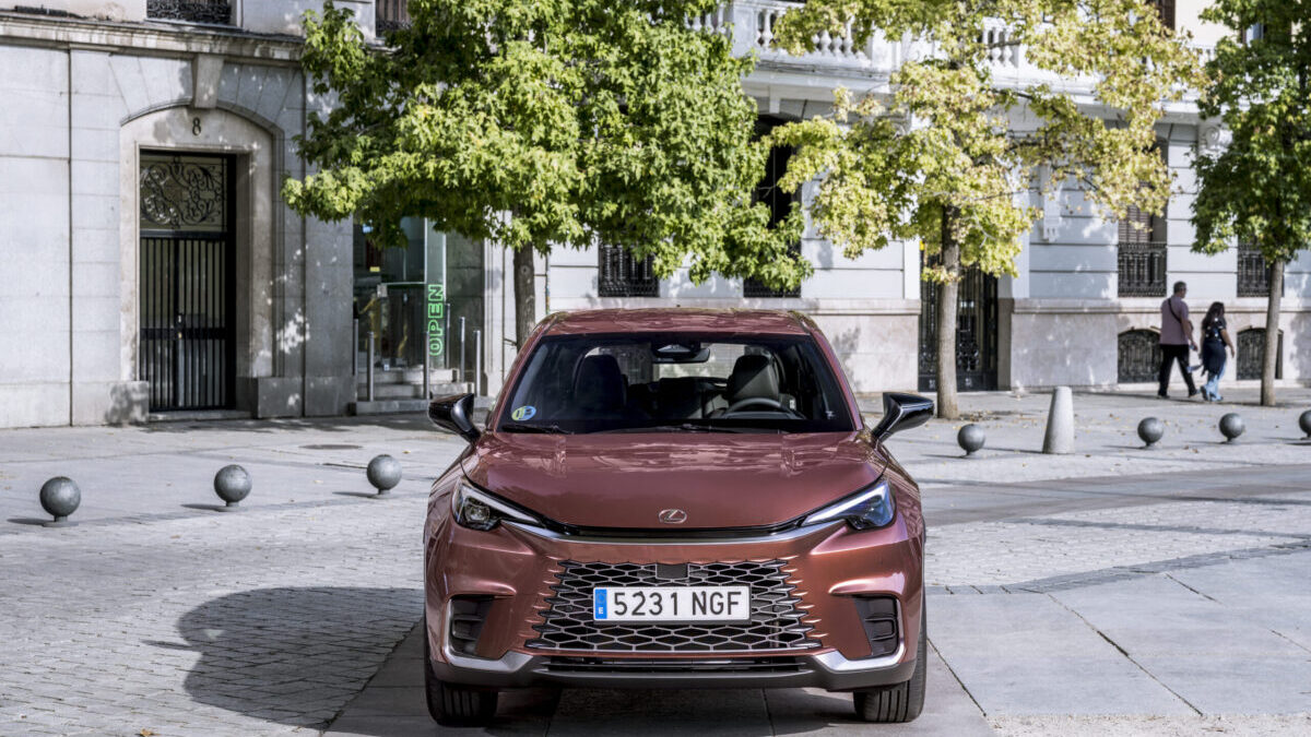 Foto Lexus 1 Foto Lexus 1