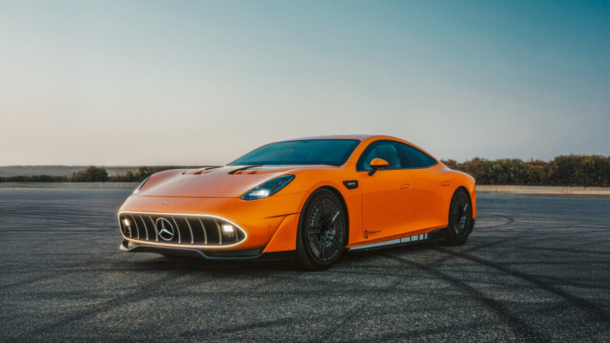 CONCEPT AMG GT XX definiert Performance neu: Technologieträger pulverisiert Weltrekorde in Serie und fährt in „acht Tagen um die Welt“ CONCEPT AMG GT XX redefines performance: Technology pioneer shatters record after record – and drives "around th