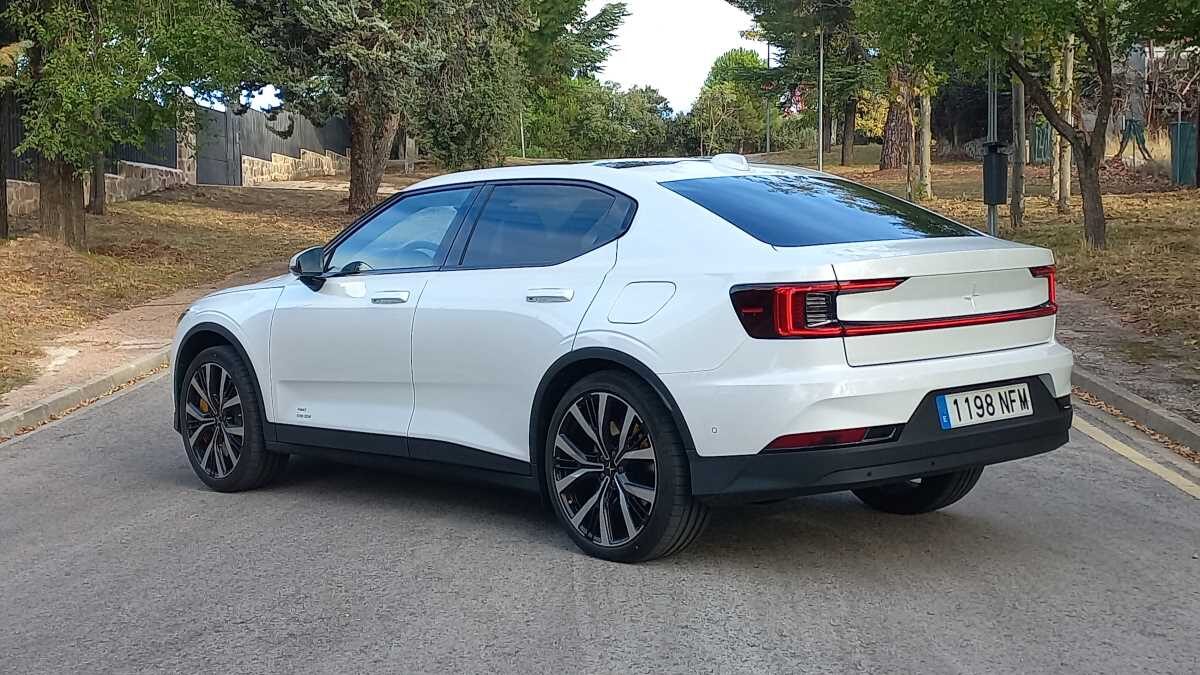 Polestar 2 (5) Polestar 2 (5)
