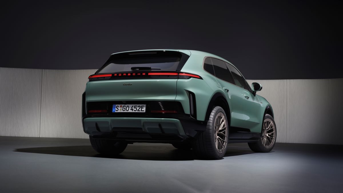 Porsche Cayenne Turbo 011