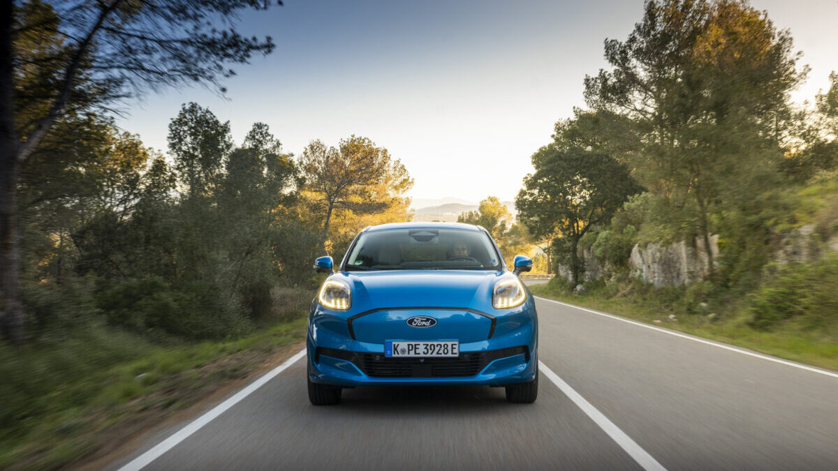 Puma Gen E Digital Aqua Blue 019 Puma Gen E Digital Aqua Blue 019