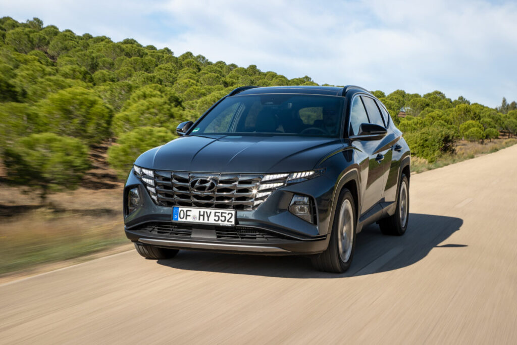 hyundai tucson hybrid 246