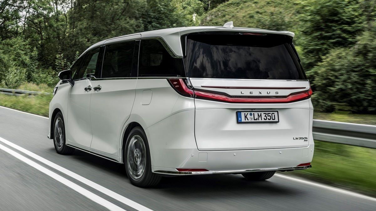 Monovolúmenes de lujo de Lexus