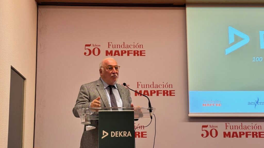 pere navarro baliza V16