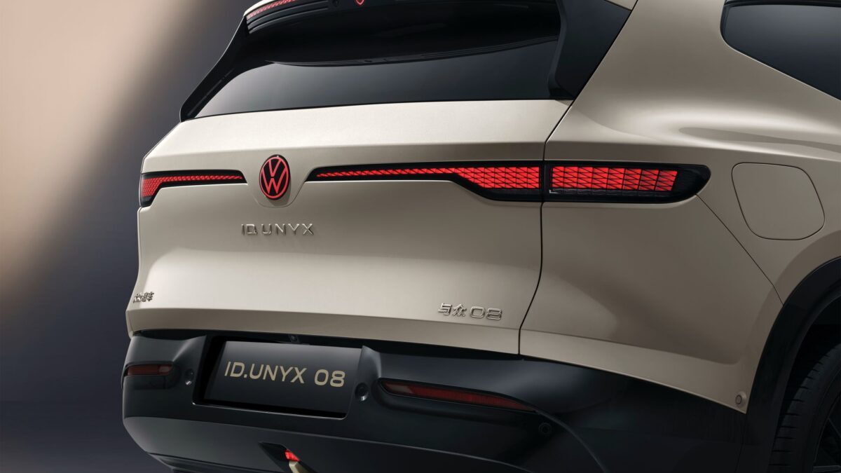 Volkswagen ID. UNYX 08