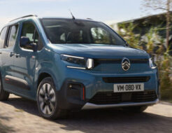 Estos son los 10 coches más vendidos en renting de 2025, que crece, pero menos Las Furgonetas mas vendidas en 2025