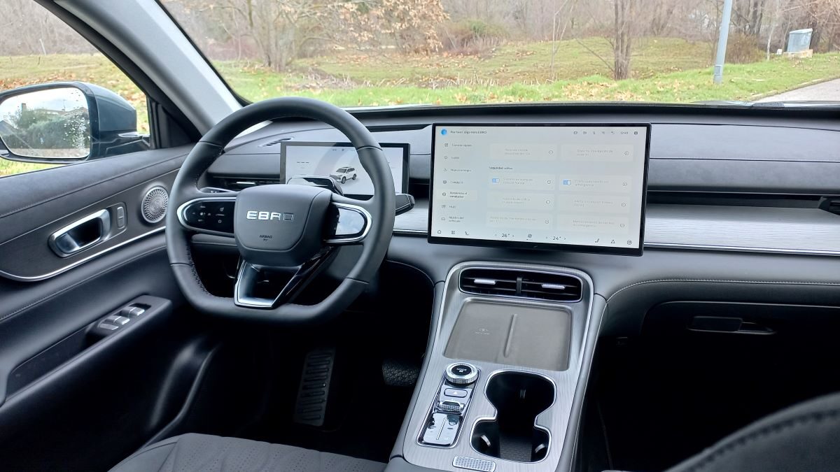 Ebro s800 PHEV (3) Ebro s800 PHEV (3)