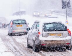 Así puedes alargar la vida de tus neumáticos (y evitar sustos) cuando llega el frío Neumáticos, aún más importantes en invierno