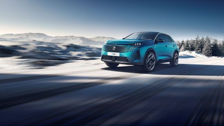 PEUGEOT 3008 DUAL MOTOR 2503STYP 200 FR