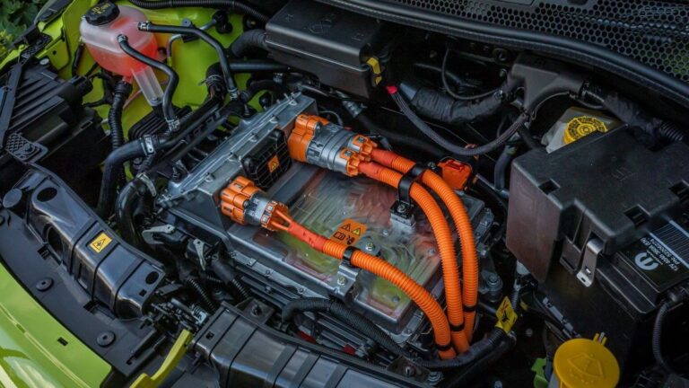 abarth 500e turismo cabrio 102