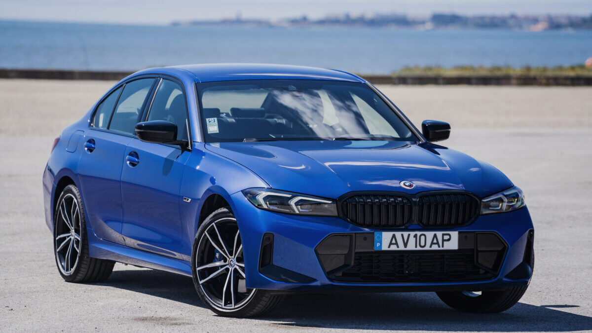 bmw 330e m sport 9029