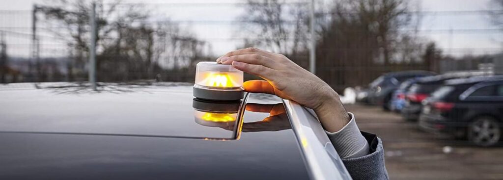 luces flash v16 coche 2228895 1200x430