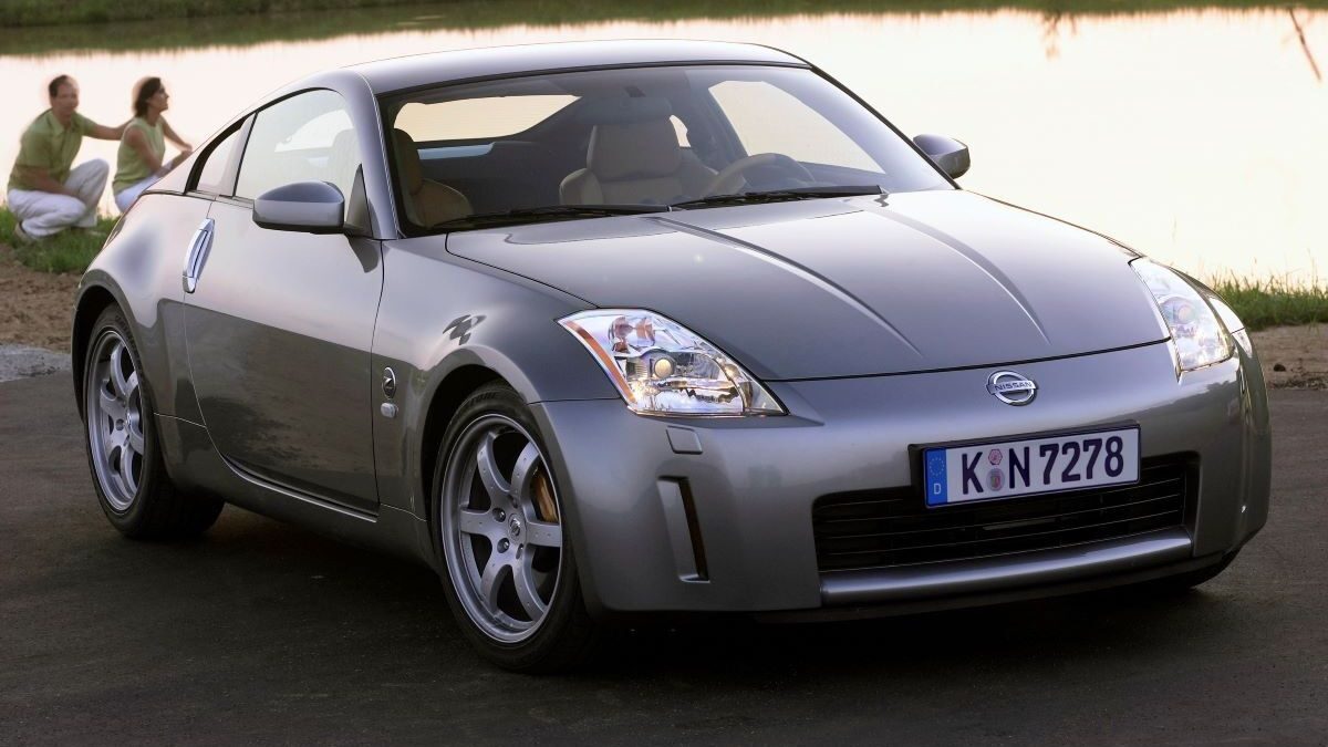 nissan 350z 21